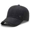 Dunkelgraue Baseballkappe mit feiner Twill-Textur und seitlichem Metall-Logo-Detail - Verstellbar / Marineblau