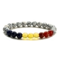 Vista detallada de la pulsera elástica con cuentas de turquesa blanca y cuentas de colores - Lapislázuli + Ágata Roja + Citrino + Howlita Blanca