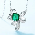 Elegant silver necklace featuring a square emerald pendant and a diamond-set bow design - 925 Silver / Silver (Main Stone 6*6mm)