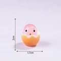 Mini pulcino rosa in guscio d'uovo in resina per micro paesaggi, dimensioni di 2 cm - Rosa Luminoso