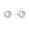 Vista dettagliata degli orecchini a cerchio argento con dimensioni 12 mm - 12mm Argento Paio