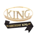 Couronne KING dorée avec strass et écharpe BIRTHDAY KING noire pour fête d'hommes - Or strass blanc + Tissu pailleté noir texte doré