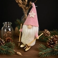 Gnomo di Natale rosa con sci in legno e cappello di feltro per decorazioni festive - Stile Cappello Rosa