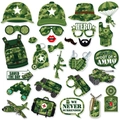 Accessori per cabina fotografica a tema militare con caschi di carta e mimetiche - Set di oggetti di scena per foto a tema militare