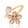 Dettaglio anello placcato oro con fiore di zircone e pendente a goccia regolabile - Taglia unica / Stile Fiore di Zircone (Stile 2)