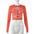 Dettaglio del crop top vintage arancione con apertura frontale e fibbia in metallo - S / Rosso Arancio