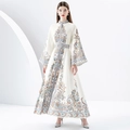 Abito lungo bohémien color crema con stampa paisley, collo alto e maniche a campana - 3XL / Albicocca