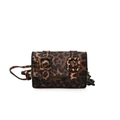 Bolso bandolera chic con estampado de leopardo, pelo sintético y detalle de cadena - Marrón
