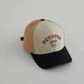 Dettaglio del berretto da baseball tricolore con ricami raffinati e trama di cotone - 52-54cm (3-8 Anni) / Arancione