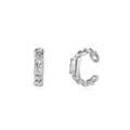 Detail der silbernen gedrehten Ohrmanschette mit rechteckigem Baguette-Zirkonia-Stein - Cuban Link Zirkonia Ohrmanschette / Silber