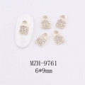 Gros plan de mini breloques cadenas dorées pour ongles avec strass de 6x9mm - Style Serrure Pavée de Strass Or (MZH-9761)