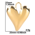 Dettaglio del ciondolo a cuore dorato con dimensioni 33mm per 25mm e peso di 4,9g - S453-Cuore Pieno Testurizzato / Oro