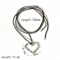Tableau des tailles du collier cœur avec cordon de 130cm et pendentif de 45mm - Style Cœur Ajouré-Argent (TN3424-S)