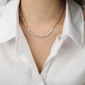 Minimalistische silberne Gliederkette mit geometrischem Design für Damen aus Metall - Groß / Stahlfarbe