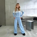 Ensemble deux pièces pour femme avec pull en tricot rayé bleu clair et pantalon - S / Bleu
