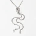 Collana a catena serpente in acciaio inossidabile argento con design a nodo moderno - Collana Lunga Argento (PDD1002)