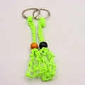 Dettaglio portachiavi a rete intrecciata verde neon con perline di legno e anello - Verde (Set di 2)