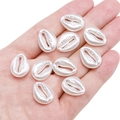 Weiße Muschelperlen aus Hochglanz-ABS für DIY handgefertigten Schmuck und Bastelarbeiten - Stil 96 Muschelform 13x18mm Reinweiß 30 Stk./Packung