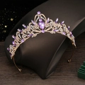 Corona barocca dorata con gemme viola e strass scintillanti per matrimoni e gala - Oro Viola