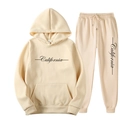 Completo tuta in pile beige con stampa California e pantaloni con coulisse - S / Cachi