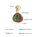 French vintage teardrop necklace pendant in green synthetic stone and 18K gold plated steel - Flower Green Teardrop Stone