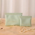 Estuche de cuero verde claro con cierre automático para joyas y cosméticos - Grande / Verde matcha