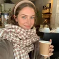 Classic brown houndstooth pattern scarf in soft faux cashmere for autumn and winter - Khaki Houndstooth