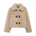 Dames fleece jas met imitatiebont textuur, reverskraag en drie lederen houtje-touwtje sluitingen - XS / camel