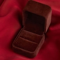 Elegant deep red velvet jewelry box for rings and earrings in a premium finish - Flocking/Velvet / 5*6*4.5cm / Brown
