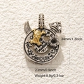 Vue détaillée du pendentif crâne avec dimensions 34mm sur 23mm et poids du bijou - Crâne Argent Antique