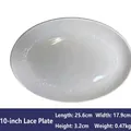 Assiette ovale 10 pouces en céramique blanche avec relief dentelle, 25.6x17.9cm - Assiette creuse ovale à relief de 10 pouces