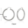 Créoles épaisses argentées de 45 mm de diamètre et 4 mm de largeur sur fond blanc - Créoles Polies Argentées 45mm (JQH0351-SS-45mm)