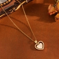 Ensemble collier cœur doré élégant avec incrustation en nacre et diamants - Collier Cœur en Coquillage Blanc Doré