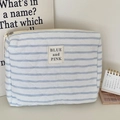 Beauty case trapuntato a righe blu e bianche in cotone con cerniera in metallo - Clutch Bag / Blu