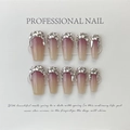 Uñas postizas artesanales con degradado rojo baya y brillantes cristales strass - Extra Pequeño (XS)