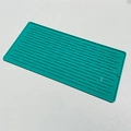 Green rectangular silicone drying mat with non-slip textured surface for kitchenware - Medium (30x14.5cm) / Malachite green