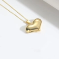 Minimalist vintage striped heart pendant necklace in polished golden finish - Heart / Gold