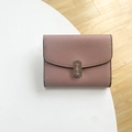 Short minimalist dry rose pink leather wallet with lychee pattern and silver buckle - Pink