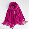 Sciarpa tinta unita rosso rosa effetto cashmere con frange per l'autunno e l'inverno - Rosa Rossa