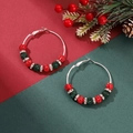 Weihnachts-Creolen mit festlichen roten und grünen Strasssteinen auf silbernen Metallringen - Rote und Grüne Reifen