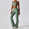 Ensemble de yoga côtelé vert sauge avec brassière et pantalon évasé taille haute - S / Haut Et Bas / Vert Basilic