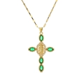 Collana religiosa a croce dorata con pietre marquise verdi ed emblema di Maria - Verde