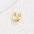 Makroaufnahme eines 18K vergoldeten U-förmigen Buchstabenanhängers mit poliertem Glanzfinish - U-Stil (5772646001915) / Nur Anhänger / Gold