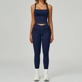 Ensemble de yoga bleu foncé avec brassière à col carré et legging à taille croisée et poches - Bleu minuit (Débardeur + Leggings)