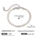 Flat silver-toned stainless steel snake chain bracelet with 17+6cm adjustable lobster clasp - Silver (JDB201034-1-S)