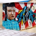 Street art ταπισερί με πορτρέτο Ασιάτισσας και μπλε γκράφιτι για διακόσμηση δωματίου - 150x130cm / Στυλ Γκράφιτι 3