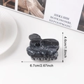 Pinza para el pelo de acrílico con patrón de mármol blanco y negro con diseño de perro - Koala Negro