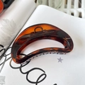 Classic amber resin claw clip with a sleek moon shape design and sturdy metal spring - Butterfly Buckle 10cm / Glossy Red Brown