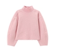 Detailweergave van roze coltrui gemaakt van zachte sherpa fleece stof met losse pasvorm - S / Roze