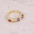 Goldener Herzring mit bunten Zirkoniasteinen auf hellem Stein Hintergrund für Damen - Einstellbar Offen / Buntes Herz Zirkonia Reihen Modell (3#)